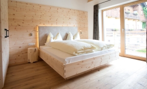 Apartment and Chalet 