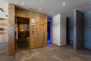 Apartment and Chalet 