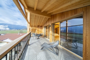Apartment and Chalet 